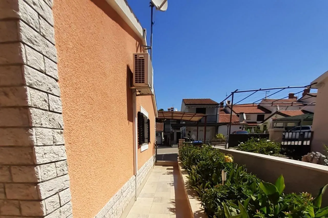 Apartment Edo Porec